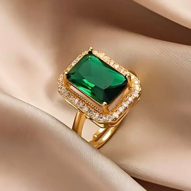 Anillo Verde Vogue - Image 3