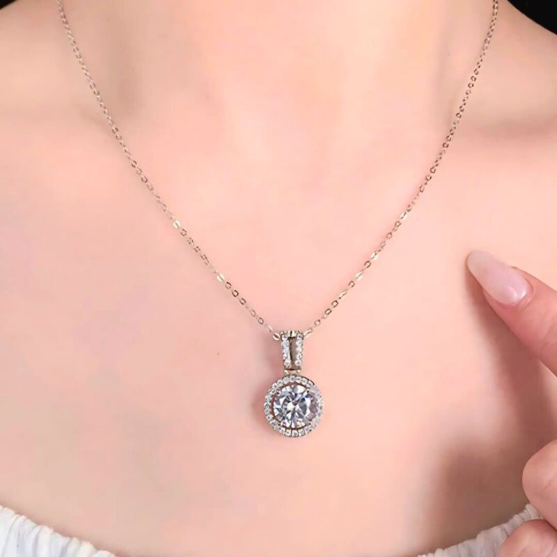 Alternative view of Collar Regal Radiance