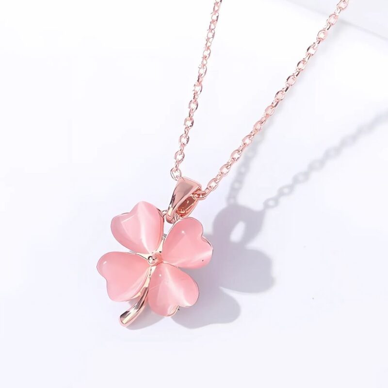 Alternative view of Collar Lucky Rosy